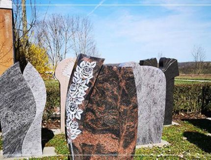 Individuelle Grabmale, Grabsteine und Urnenplatten von Alexander Aupperle